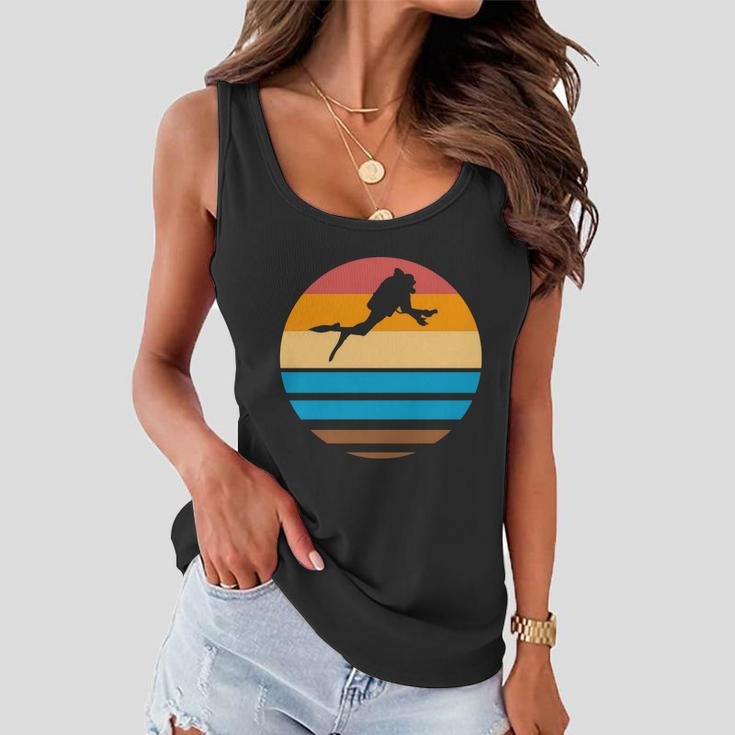 Funny Retro Scuba Diving Graphic Design Printed Casual Daily Basic Women Flowy Tank