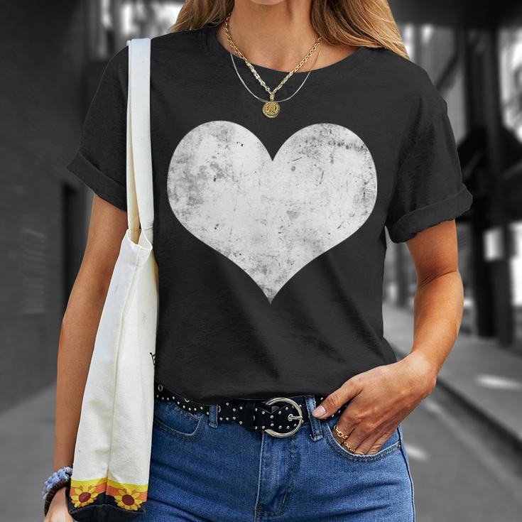 Cute Heart Valentines Day Vintage Distressed Unisex T-Shirt Gifts for Her