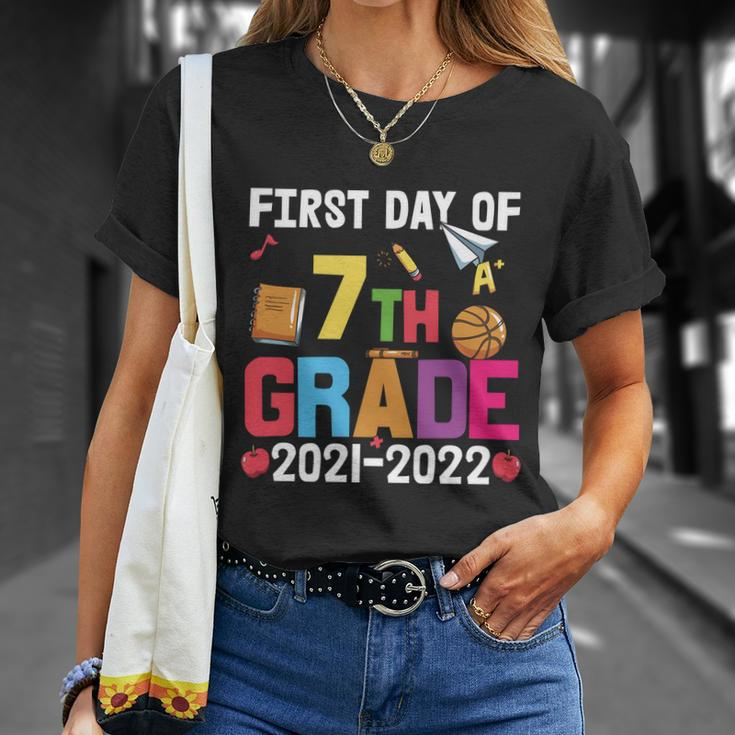 First Day Of 7Th Grade 2021_2022 Back To School Unisex T-Shirt Gifts for Her