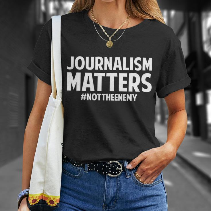 Journalism Matters Tshirt Unisex T-Shirt Gifts for Her