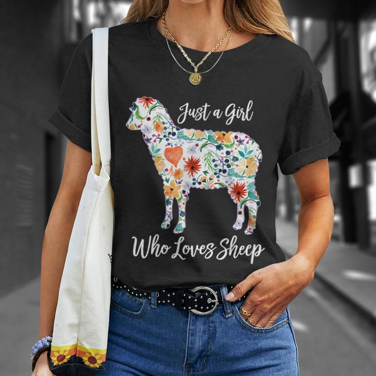 Just A Girl Who Loves Sheep Cute For T-Shirt Gifts for Her