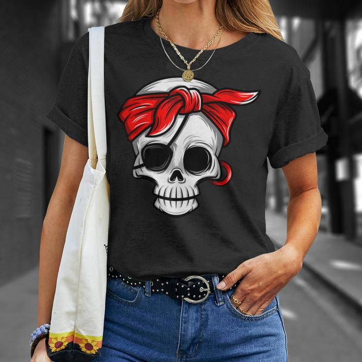 Pirate Dead With Eye Patch Red Bandana Halloween Diy Costume Unisex T-Shirt Gifts for Her