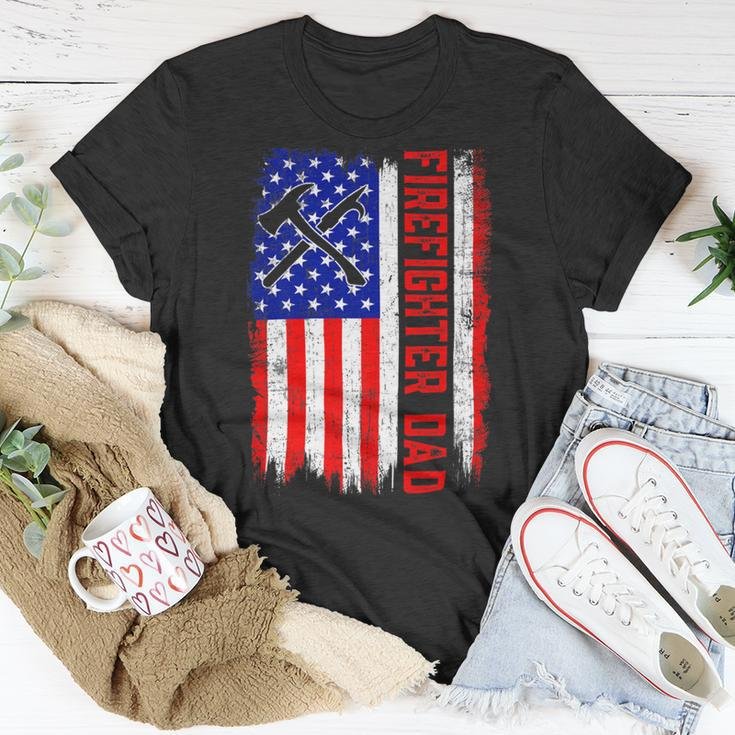 Firefighter Retro American Flag Firefighter Dad Jobs Fathers Day Unisex T-Shirt Funny Gifts