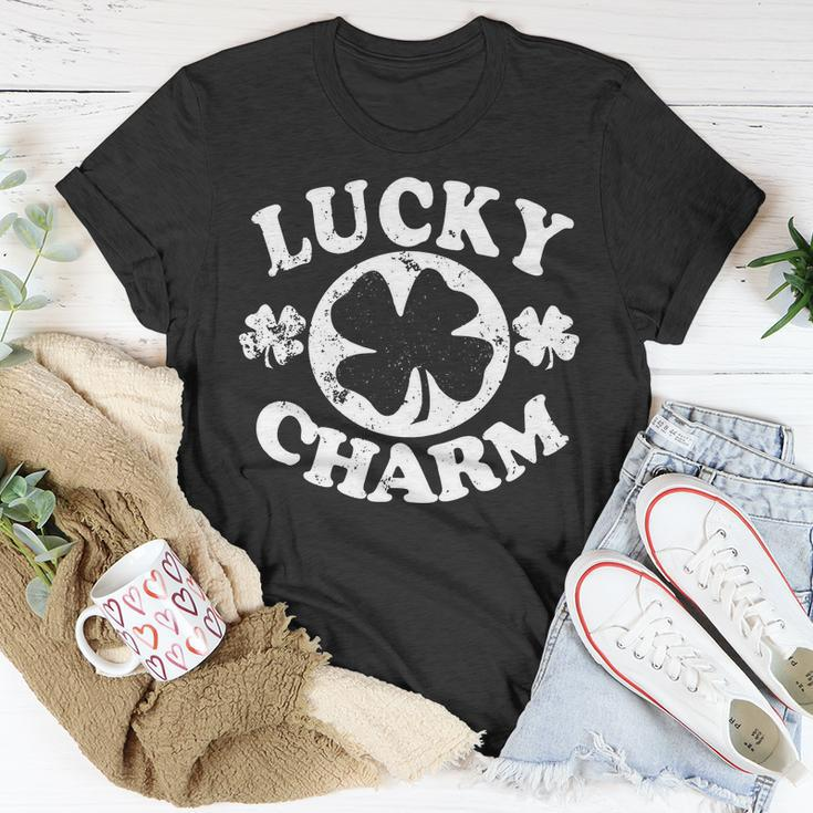 Vintage Lucky Charm Irish Clover Unisex T-Shirt Unique Gifts