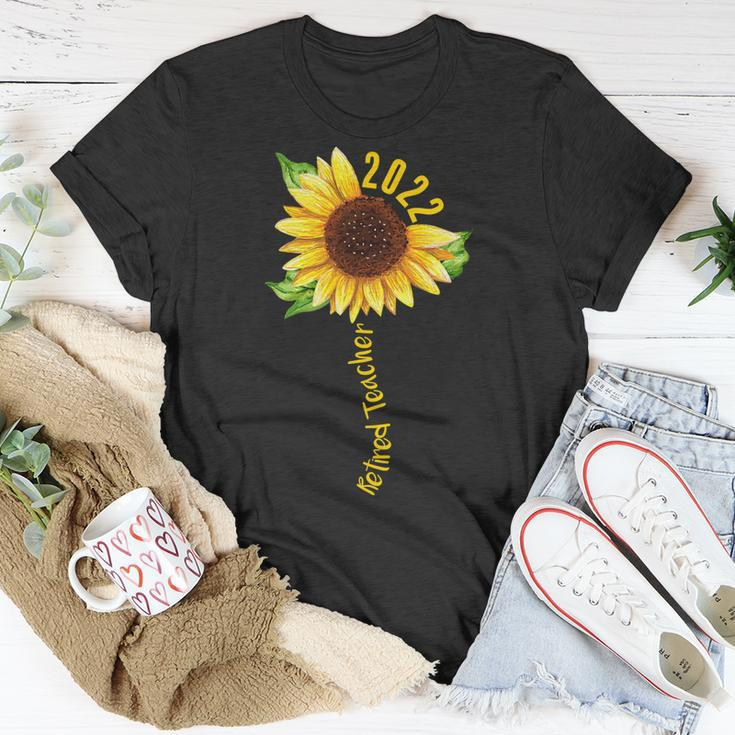 Womens Sunflower Retired Teacher Retirement 2022 Mom Mothers Day Unisex T-Shirt Funny Gifts