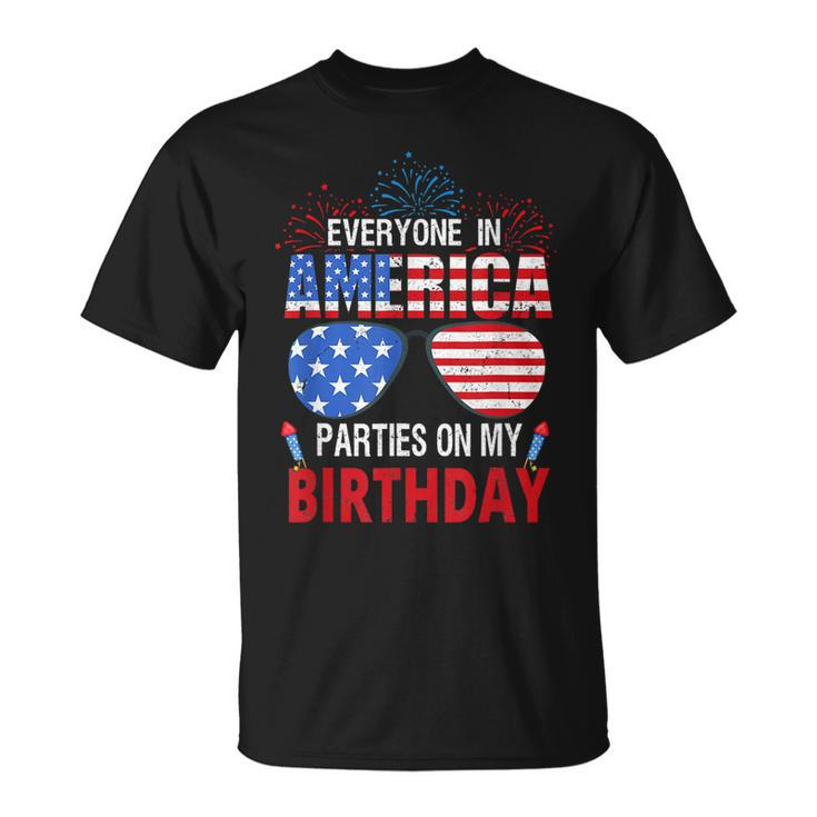 4Th Of July Birthday Gifts Funny Bday Born On 4Th Of July  Unisex T-Shirt