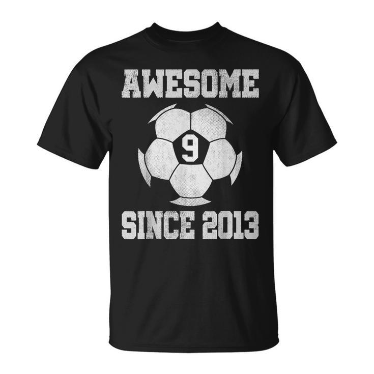9Th Birthday Soccer Player 9 Years Old Vintage Retro  Unisex T-Shirt