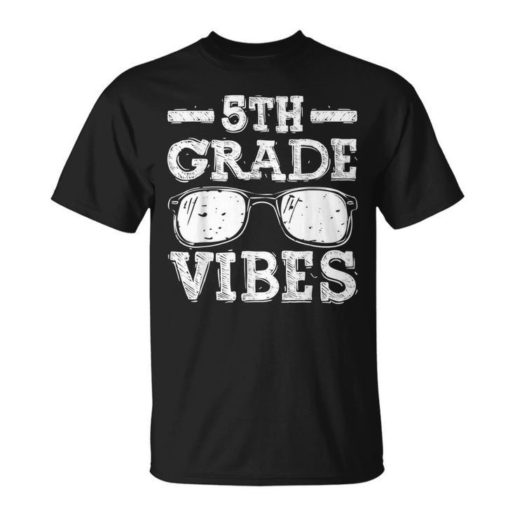 Back To School 5Th Grade Vibes  First Day Teacher Kids  Unisex T-Shirt