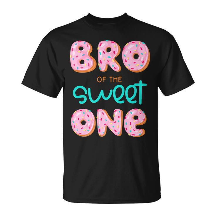 Bro Of The Sweet One First Birthday Matching Family Donut   Unisex T-Shirt