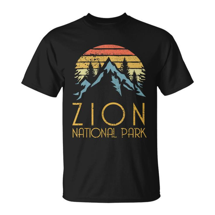 Cool Gift Vintage Retro Zion National Park Utah Gift Tshirt Unisex T-Shirt