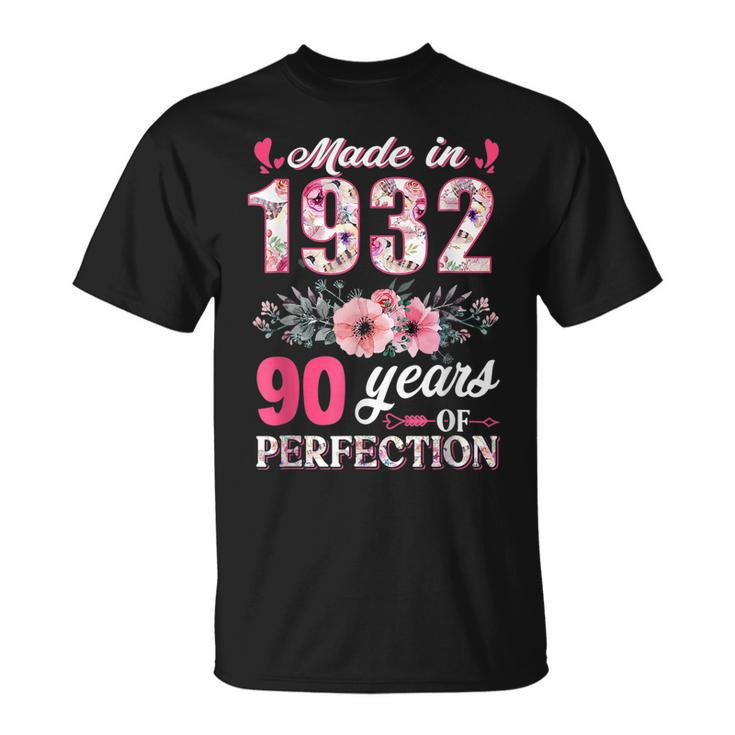 Made In 1932 Floral 90 Years Old 90Th Birthday Gift  Unisex T-Shirt
