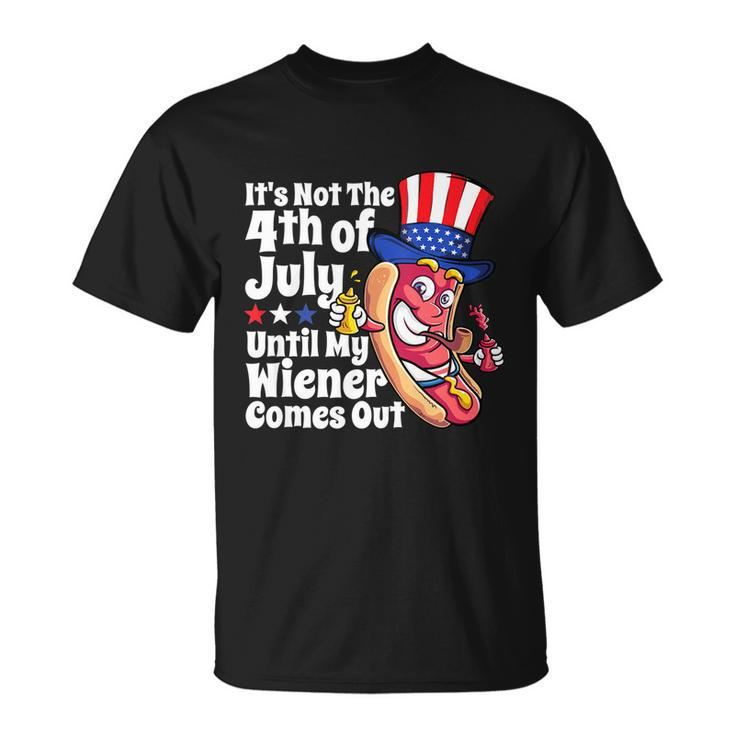 Mens Funny 4Th Of July Hot Dog Wiener Comes Out Adult Humor Gift Unisex T-Shirt