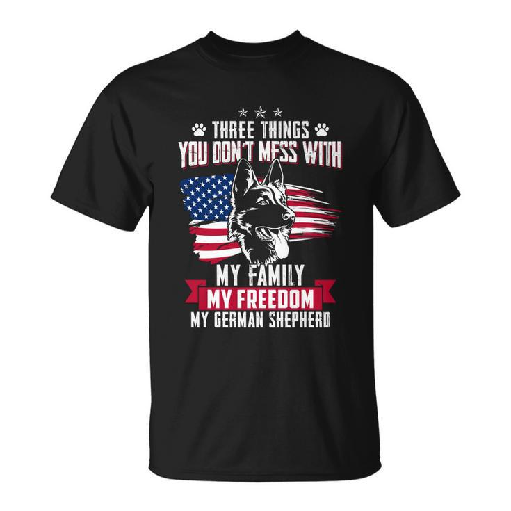 Patriotic German Shepherd American Flag Graphic Shepherd Great Gift Unisex T-Shirt