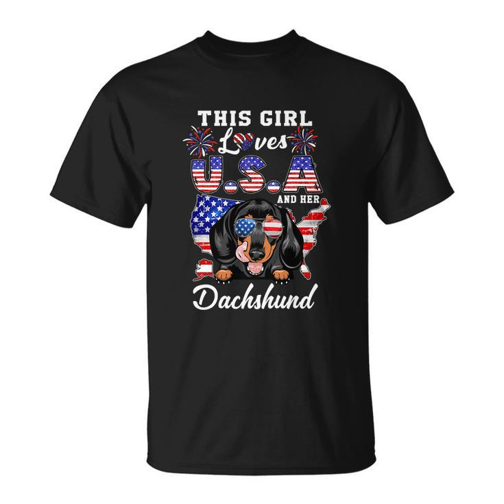 This Girl Loves Usa And Her Dog 4Th Of July Dachshund Dog Unisex T-Shirt