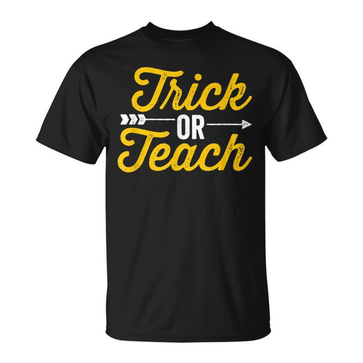 Trick Or Teach Teacher Halloween Vintage Arrow Design Dark  Unisex T-Shirt