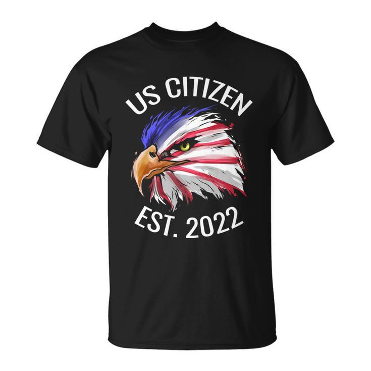 Us Citizen Est 2022 Eagle In Colors Of Us Flag Patriotic Gift Unisex T-Shirt