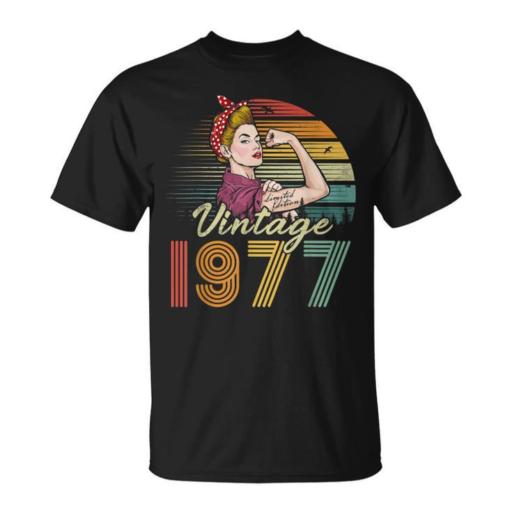 Vintage 1977 Limited Edition 1977 45Th Birthday 45 Years Old  Unisex T-Shirt