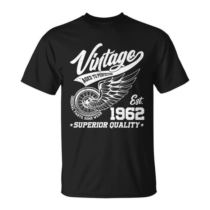 Winged Wheel Vintage 1962 Aged To Perfection Superior Quality 60Th Birthday Unisex T-Shirt