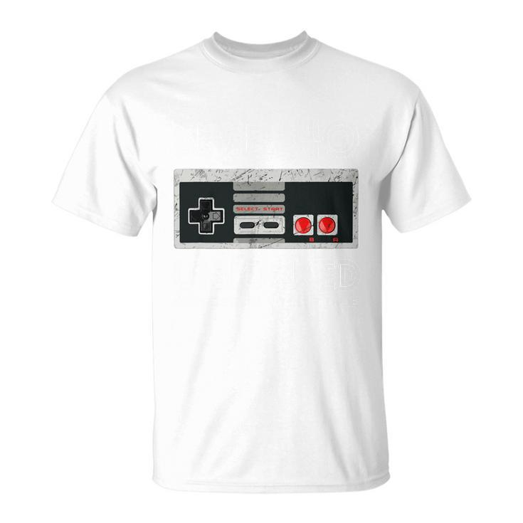 40 Year Old Fourty Birthday Gift Level 40 Unlocked Gamer Unisex T-Shirt