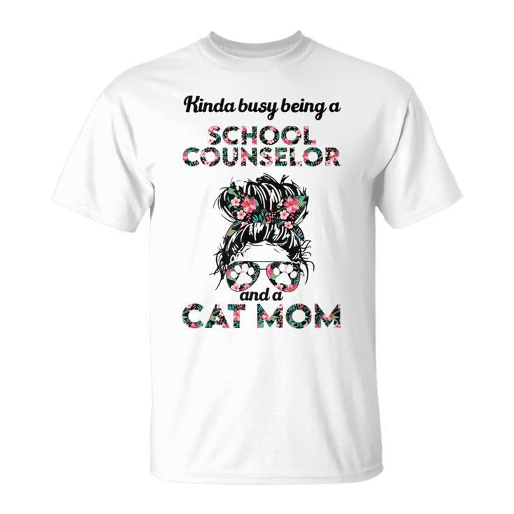 School Counselor And Cat Moms Messy Bun Hair T-shirt