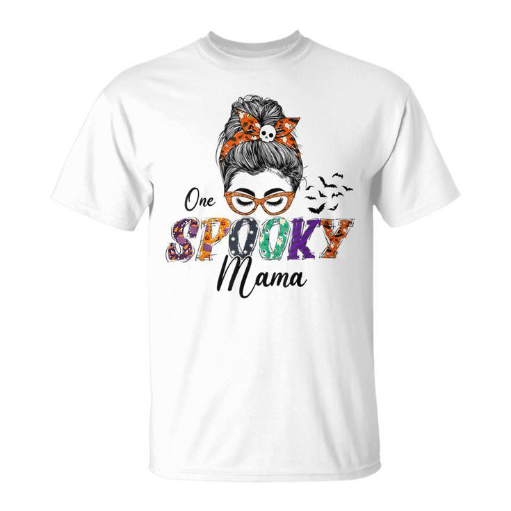 Womens Halloween One Spooky Mama Family Matching Costume  Unisex T-Shirt