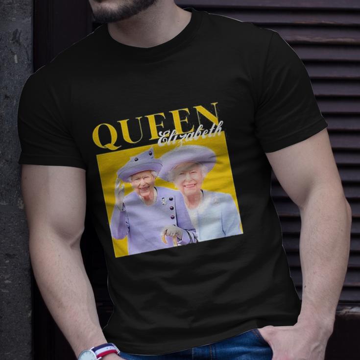 Rip Queen Elizabeth II Majesty The Queen Queen Of England Since 1952 Men Women T-shirt Graphic Print Casual Unisex Tee