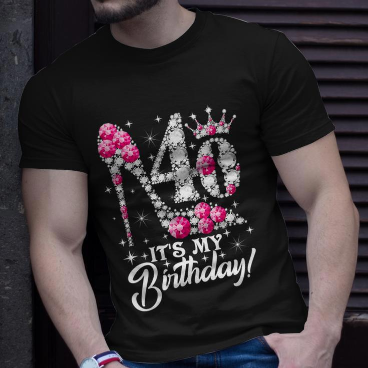 40 Years Old Its My 40Th Cool Gift Birthday Funny Pink Diamond Shoes Gift Unisex T-Shirt Gifts for Him