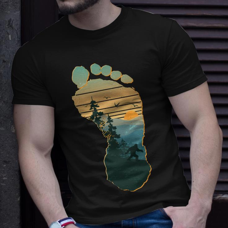 Bigfoot Wilderness Footprint Unisex T-Shirt Gifts for Him