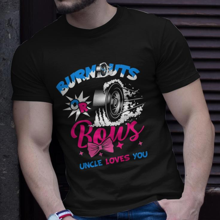 Burnouts Or Bows Gender Reveal Baby Party Announce Uncle Unisex T-Shirt Gifts for Him