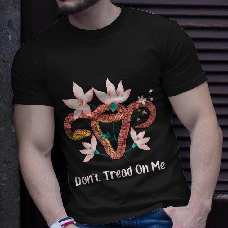 Don’T Tread On Me Uterus Gift V5 Unisex T-Shirt Gifts for Him