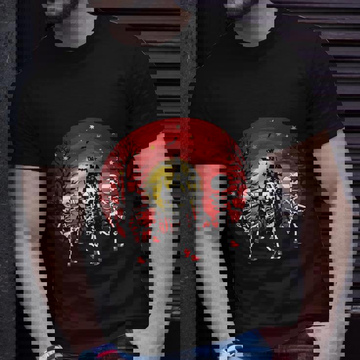 Halloween Dancing Skeletons Halloween Skeletons Min T-Shirt Gifts for Him