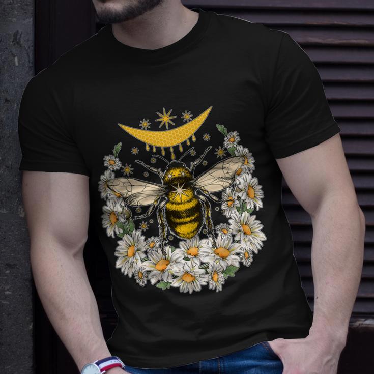 Vintage Daisy Honey Moon Bee Unisex T-Shirt Gifts for Him