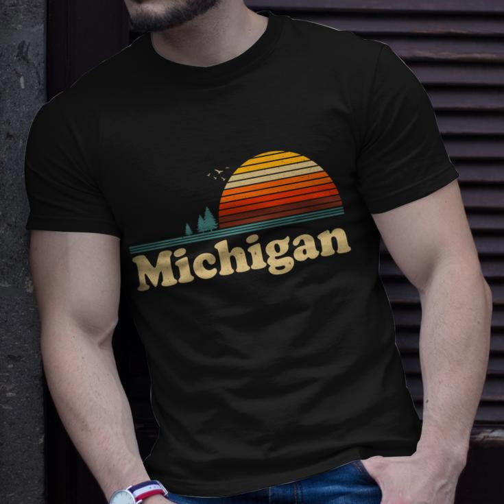 Vintage Retro Michigan Sunset Logo Tshirt V2 Unisex T-Shirt Gifts for Him
