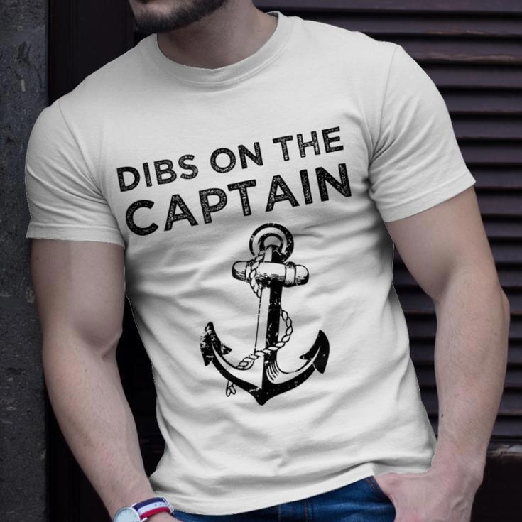 Dibs On The Captain Captain Wife Dibs On The Captain T-shirt Gifts for Him