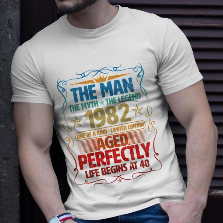 The Man Myth Legend 1982 Aged Perfectly 40Th Birthday Tshirt Unisex T-Shirt Gifts for Him