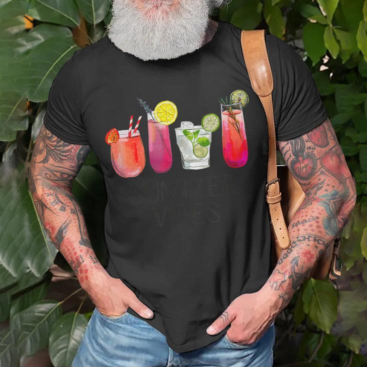 Summer Vibes Tropical Cocktail Drink Design For Beach Fun  Unisex T-Shirt