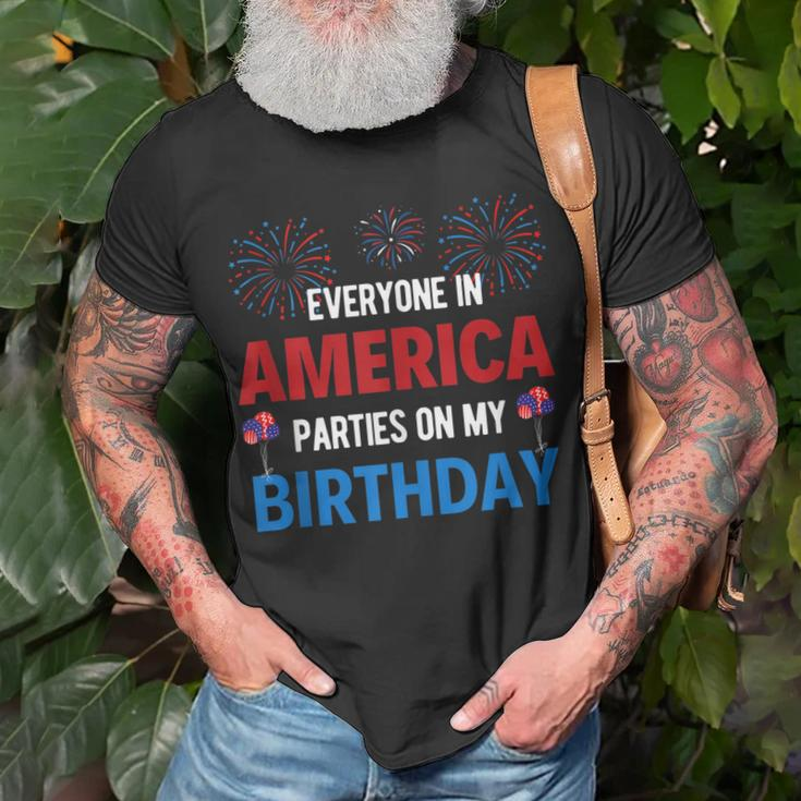4Th Of July Birthday Funny Birthday Born On 4Th Of July Unisex T-Shirt Gifts for Old Men