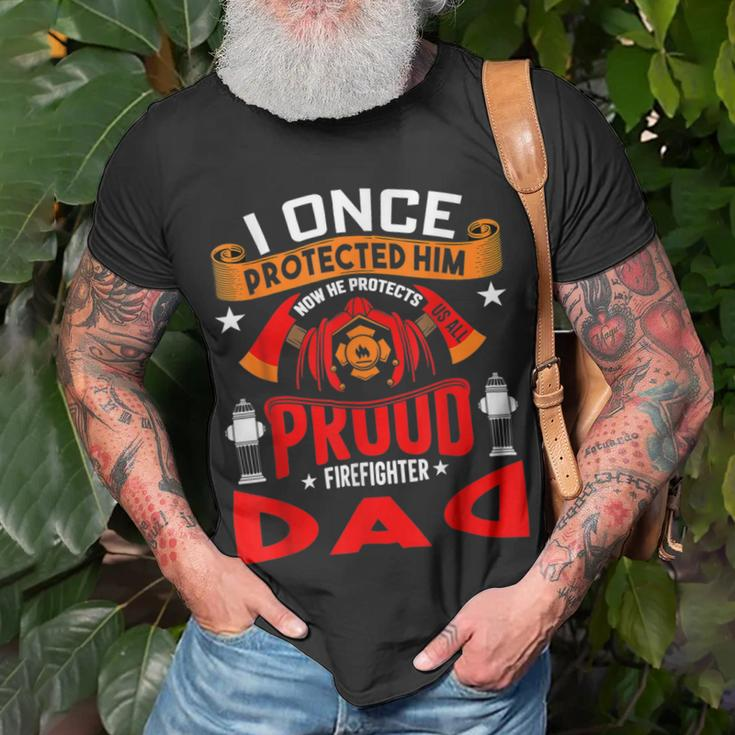 Firefighter Proud Firefighter Dad Unisex T-Shirt Gifts for Old Men