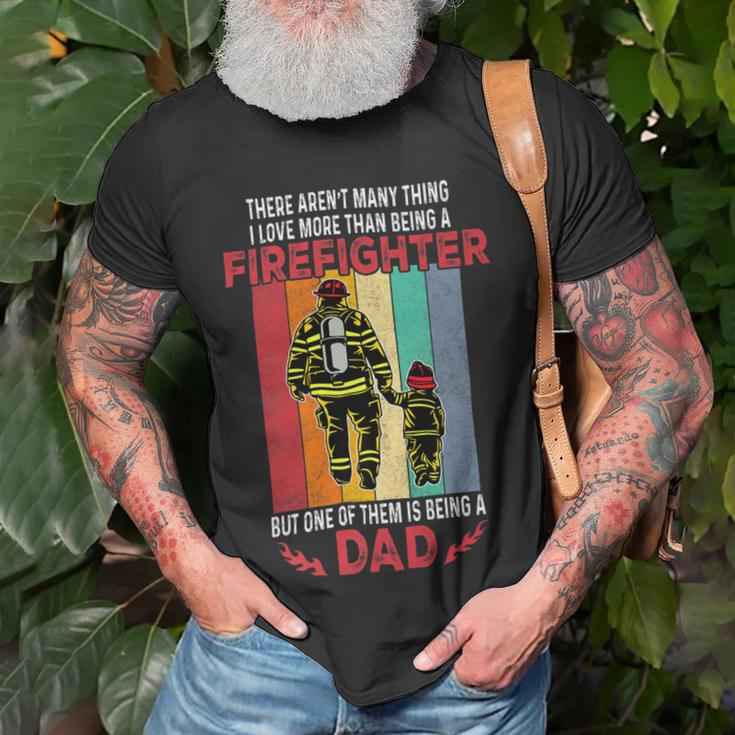 Firefighter Retro Vintage Father And Son Firefighter Dad Fathers Day Unisex T-Shirt Gifts for Old Men