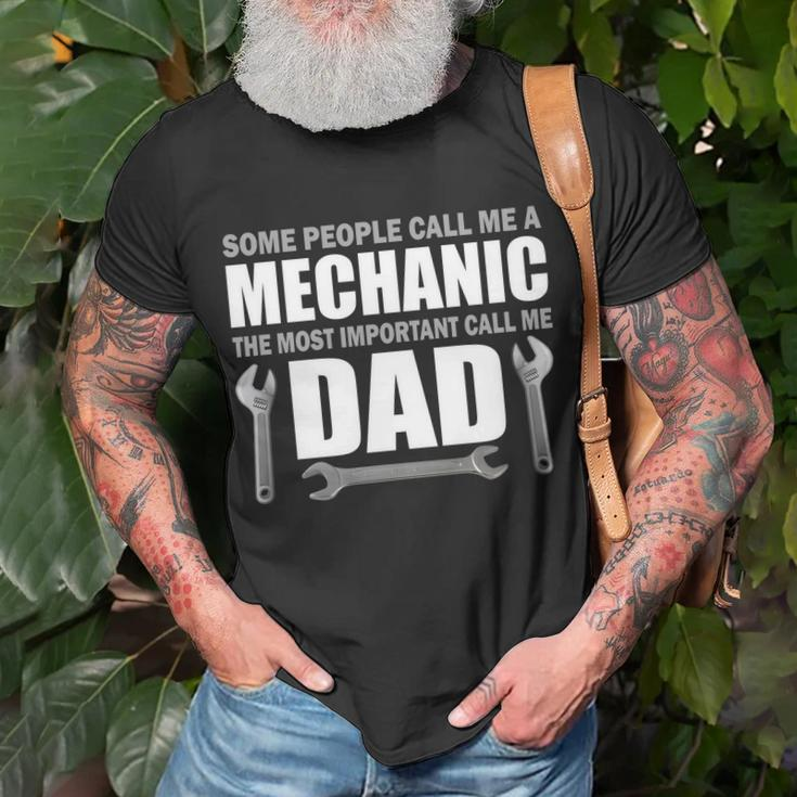 Mechanical Gifts, Dad Shirts