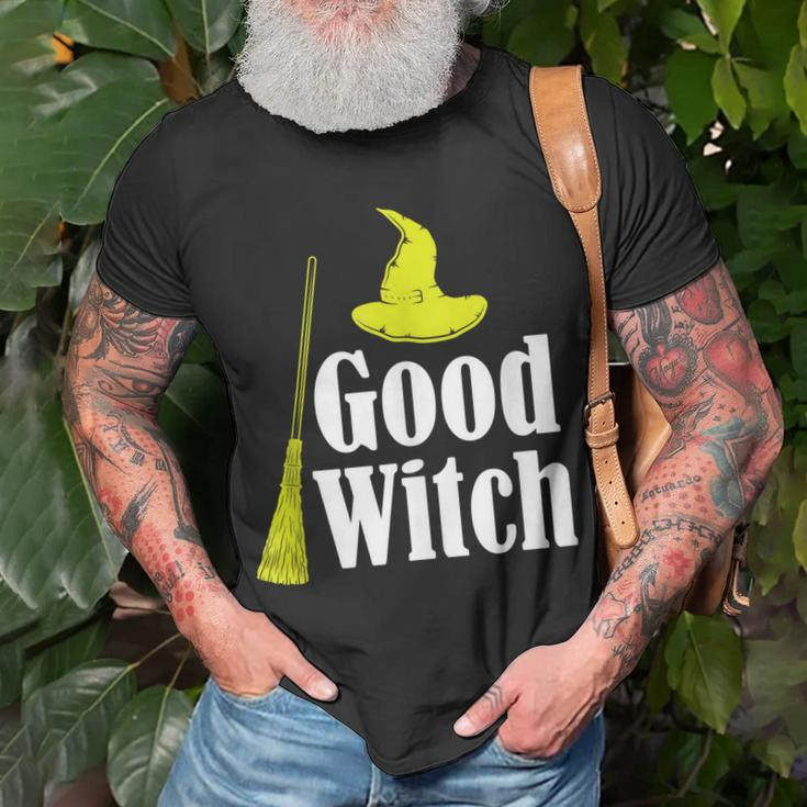 Mens Good Witch Witchcraft Halloween Blackcraft Devil Spiritual Unisex T-Shirt Gifts for Old Men