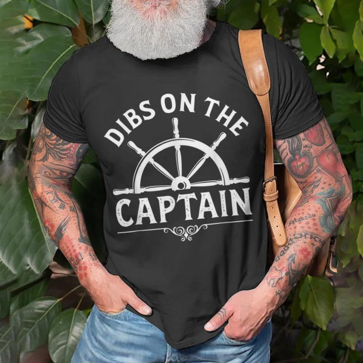 Retro Captain Wife Dibs On The Captain Fishing Quote T-shirt Gifts for Old Men