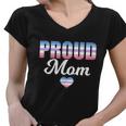 Lgbtq Bigender Flag Heart Proud Mom Mothers Day Bi Gender Meaningful Gift Women V-Neck T-Shirt
