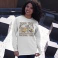 Vintage Joshua Tree National Park Retro Outdoor Camping Hike Long Sleeve T-Shirt Gifts for Her