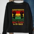 Juneteenth Celebrating Black Freedom 6-19-1865 Breaking The Chains Sweatshirt Gifts for Old Women