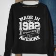 Vintage Crown Made In 1982 40 Years Of Being Awesome 40Th Birthday Sweatshirt Gifts for Old Women