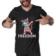 Cat Dabbing Fireworks Freedom 4Th Of July Cat Men V-Neck Tshirt