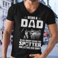 Being A Dad - Letting Him Shoot Men V-Neck Tshirt