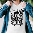 King Grill Grilling Gift Barbecue Fathers Day Dad Bbq V2 Men V-Neck Tshirt