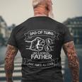 Dad Of Twins Dad Father’S Day New Dad To Be Expecting 2022 Gift Men's Crewneck Short Sleeve Back Print T-shirt Gifts for Old Men